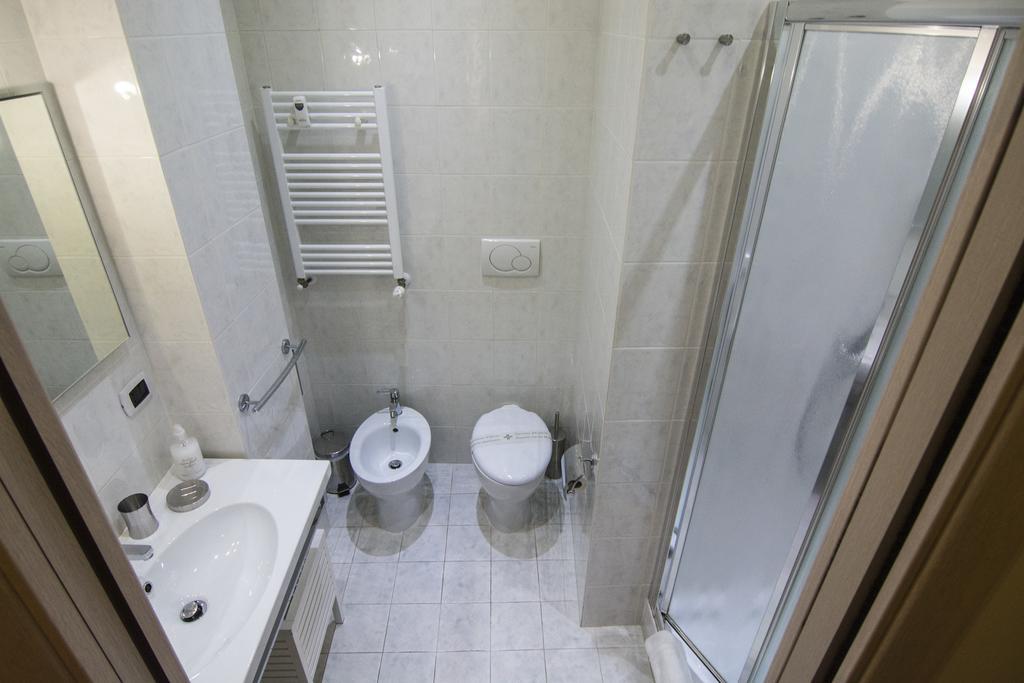 B&B Gemelli Rooms Rome Exterior photo